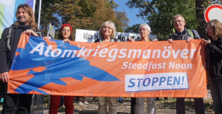 Demonstration gegen Steadfast Noon am 9. Oktober 2021