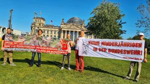 Treffen des "unter18nie!"-Bündnisses in Berlin